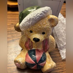 Scott's Collectables HoneyBear Bank NEW/original box (See other Scott's/closet)